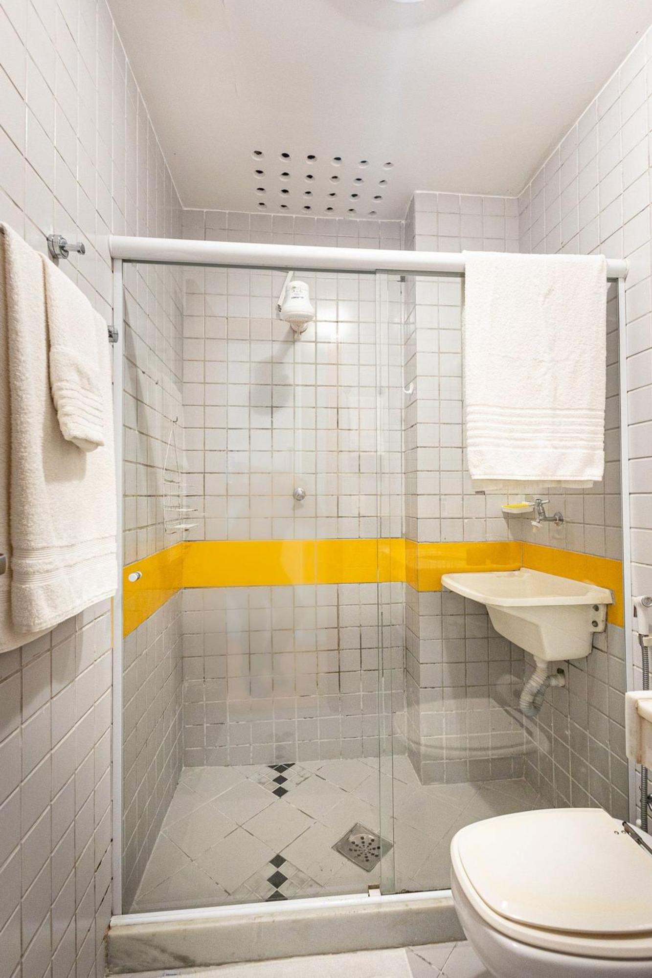 Apartamento Copacabana 200M Da Praia - Wifi Gratis - Cp5 Rio de Janeiro Exterior photo